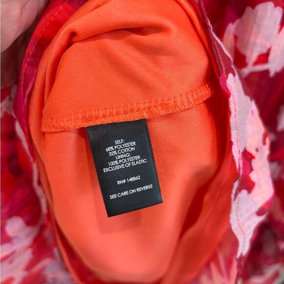 Torrid Midi Cotton Floral Red Smocked Midi Dress Size 3 (3X) - Picture 5 of 5